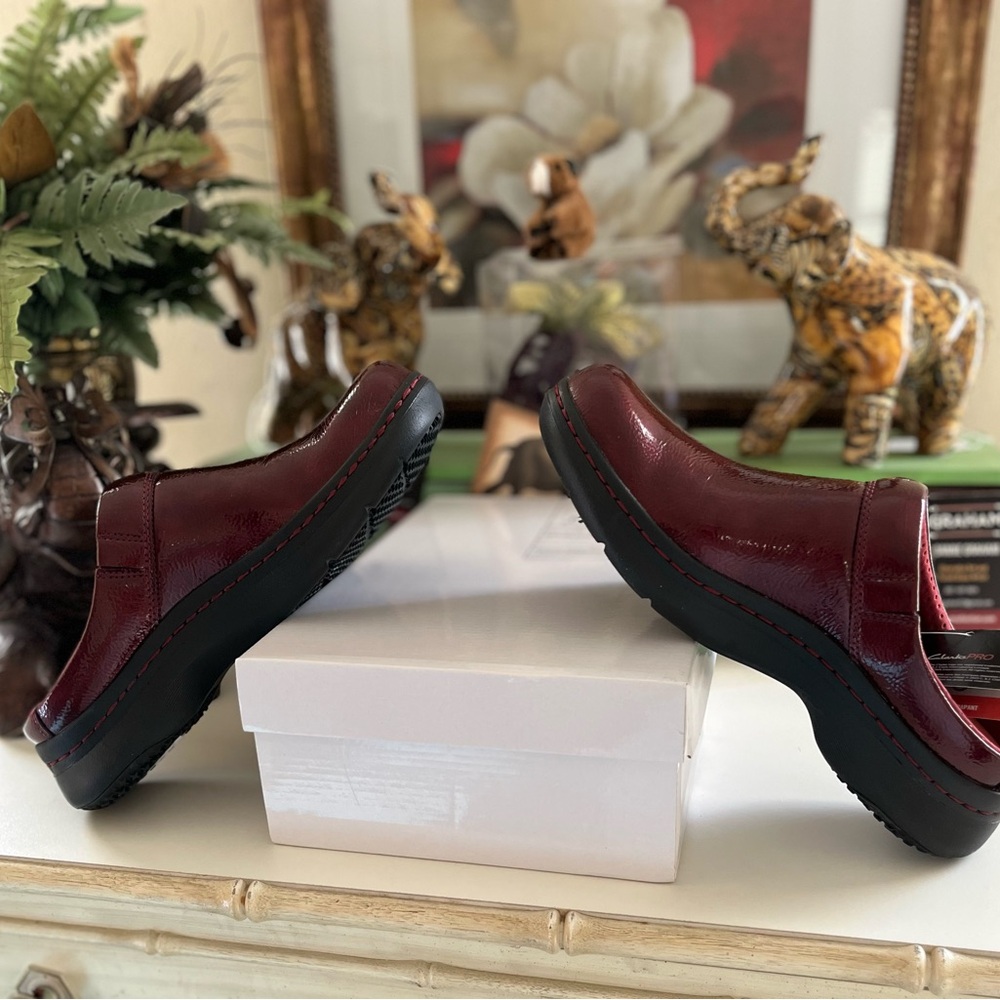 Clarks Burgundy Patent Clogs - Picture 2 of 9